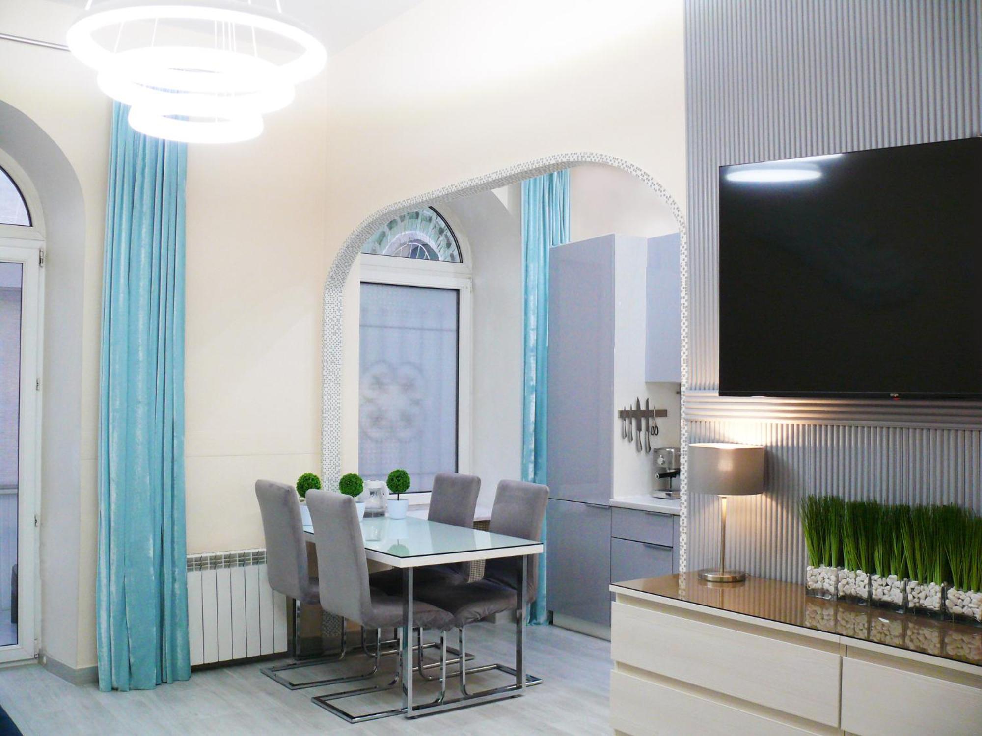 Apartment Luxury Centre Located キエフ エクステリア 写真