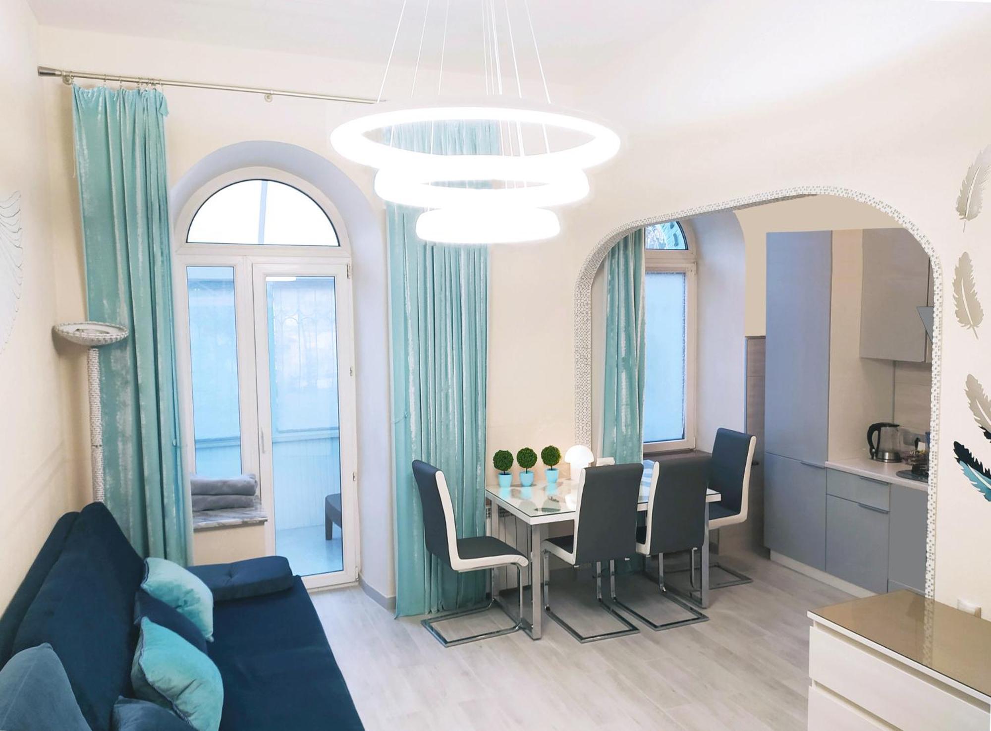 Apartment Luxury Centre Located キエフ エクステリア 写真